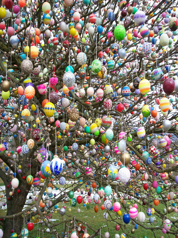 (Mostly) Wordless Wednesday Happy Easter! Living Vintage