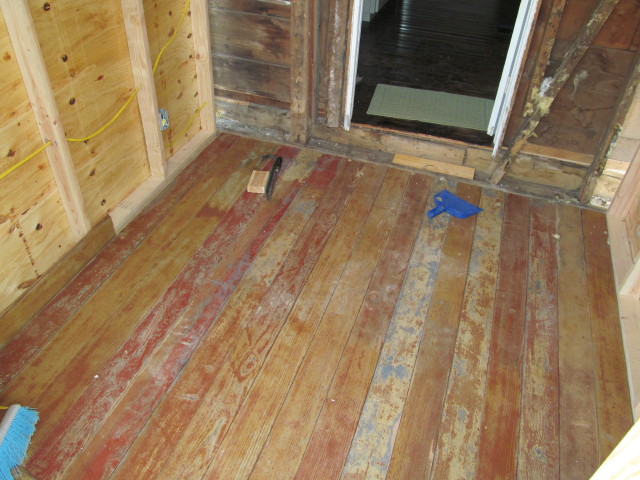 Finished floors installed in mudroom