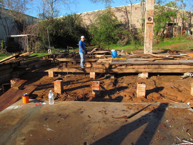 removing floor joists