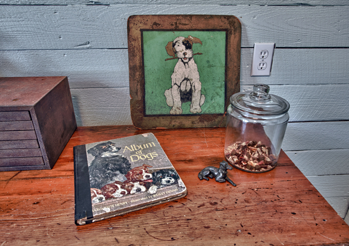 Living Vintage - dog treats and dog collectibles