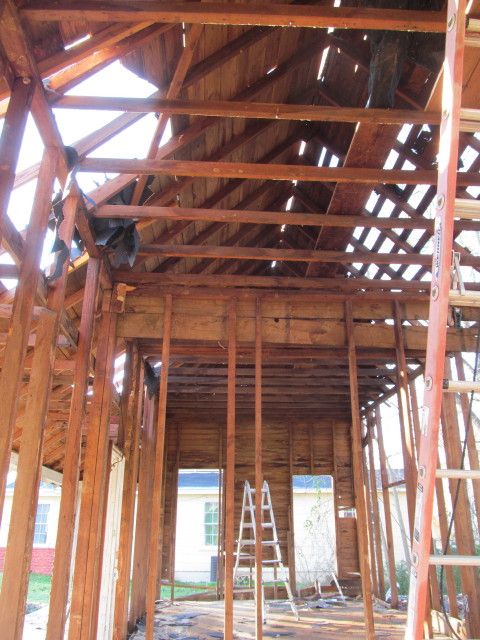 roof removal from front of house - Living Vintage