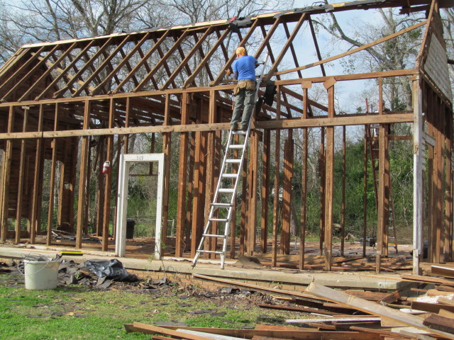 Mark and John removing the roof rafters - Living Vintage