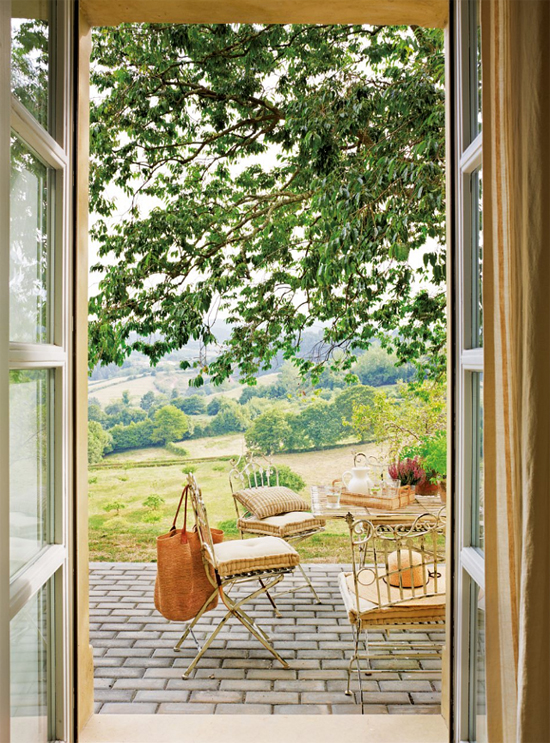 farmhouse in spain