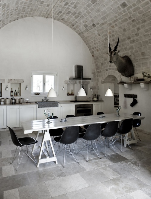 kitchen with barrel ceiling