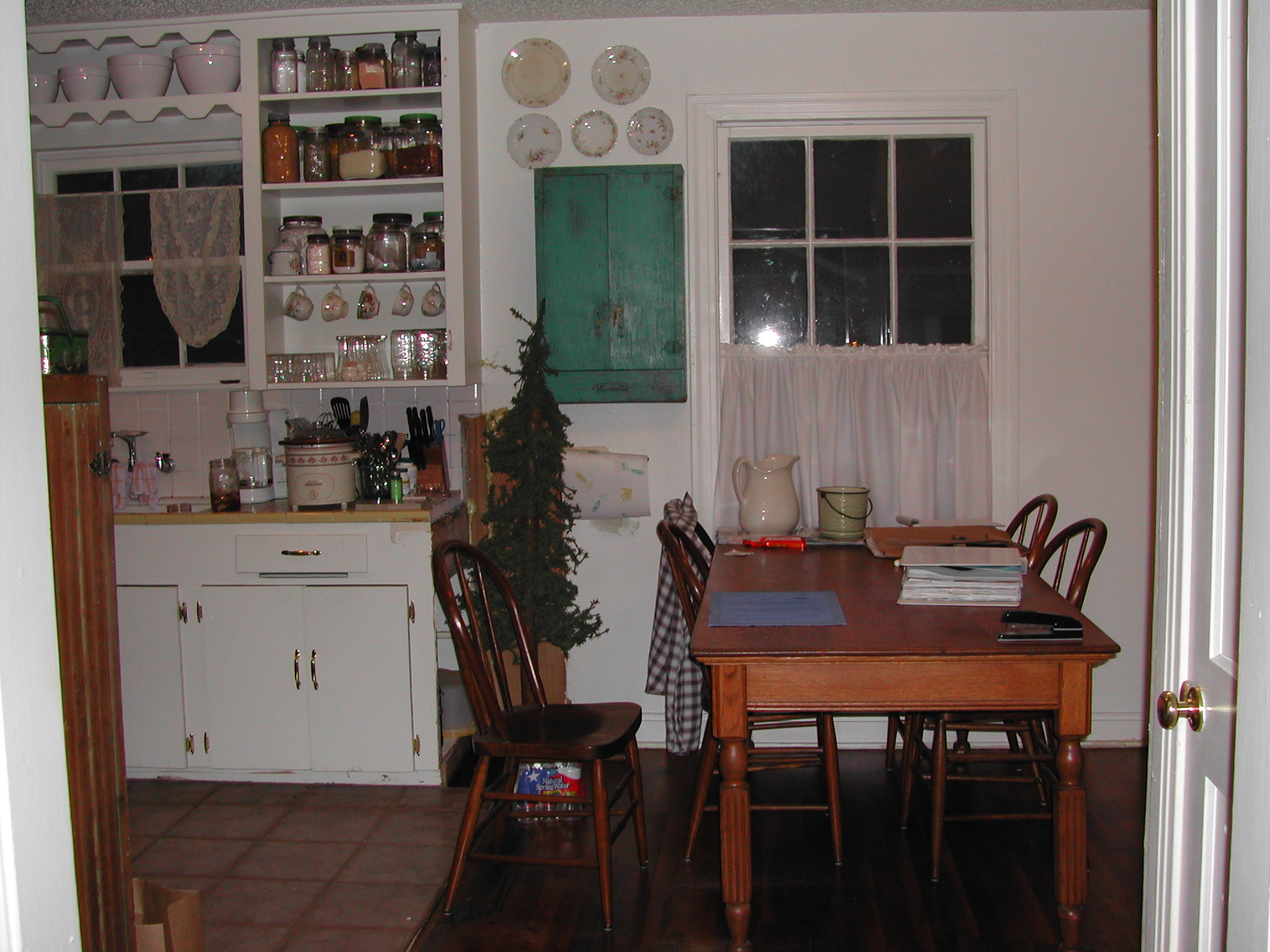 Ruth Avenue kitchen and dining room - before