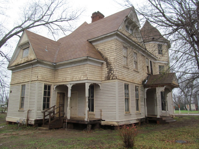 abandoned victorian in Jacksonville_1