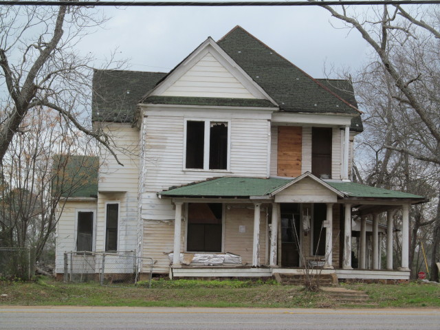 old abandoned farmhouse in Jacksonville_1