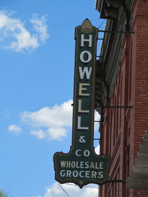 Howell & Company Wholesale Grocers sign
