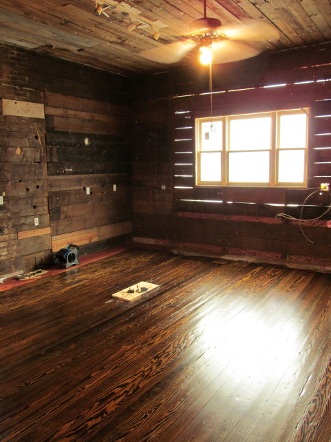 drying stained floors