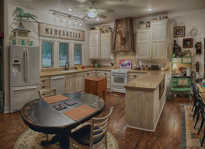 Kitchen at Country Star Bed and Breakfast