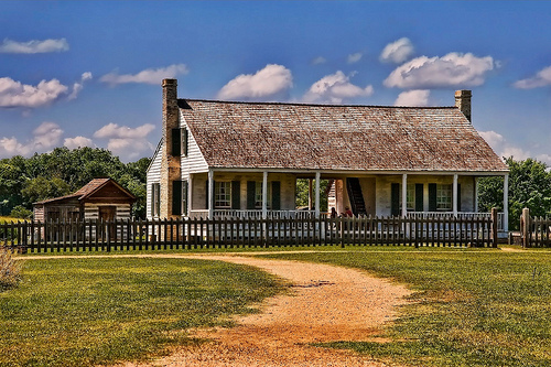 dogtrot and separate kitchen