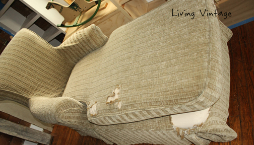 A Unique Way to Repair a Slipcover - Living Vintage