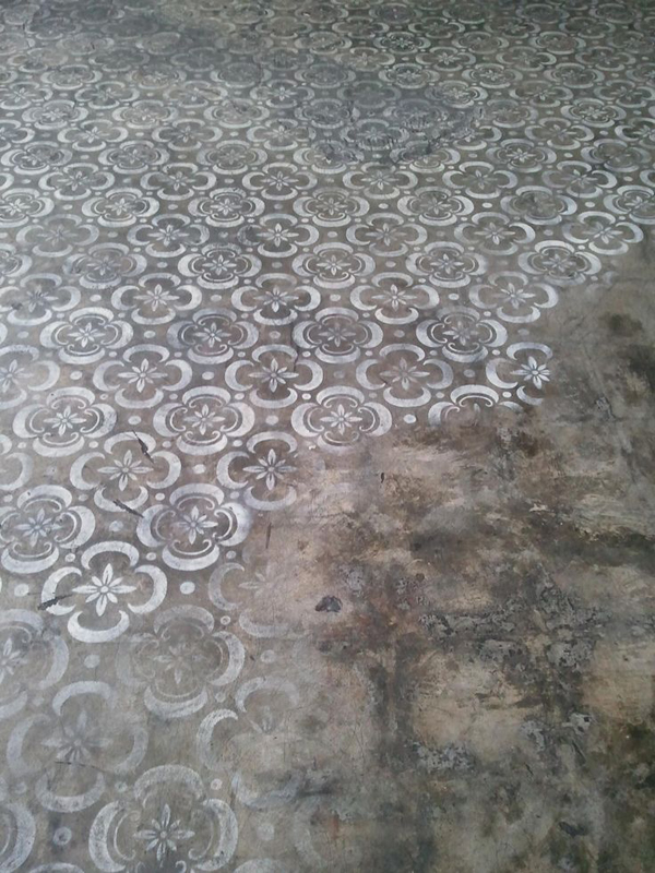 stenciled concrete floor - Friday Favorites - Living Vintage