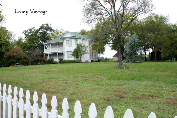 The farmhouse we almost bought - Living Vintage