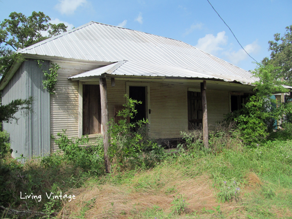 Old Next Old House Salvage Project - Living Vintage