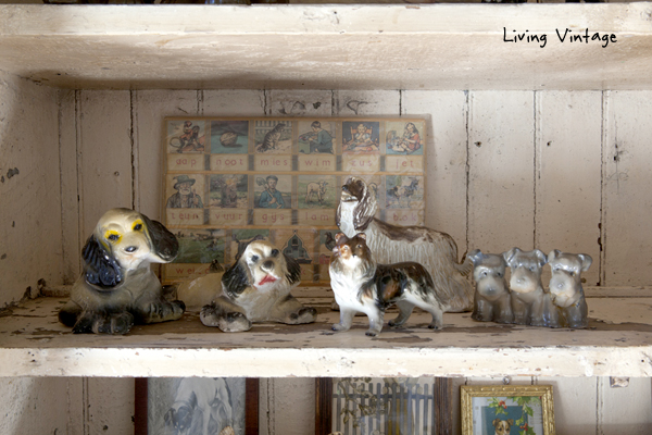 closeup of antique dog collectibles - head on over to see our living room reveal!  
