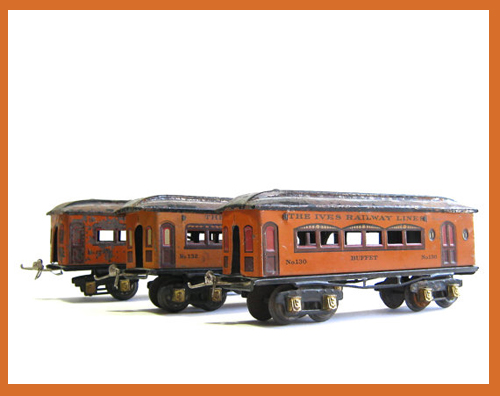 vintage train cars Etsy find- featured on Living Vintage