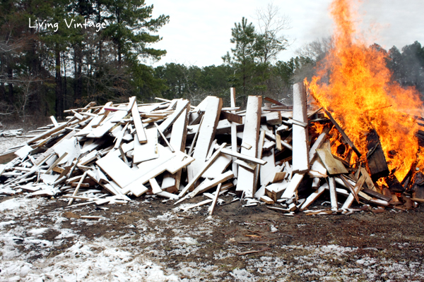 burning unusable reclaimed wood - Living Vintage