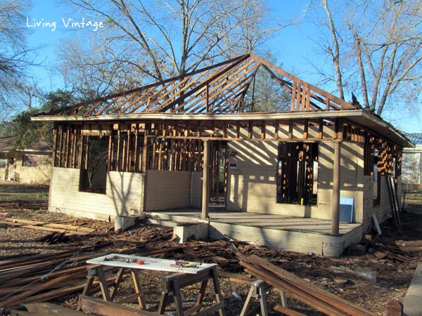 removing the roof rafters one by one - Living Vintage