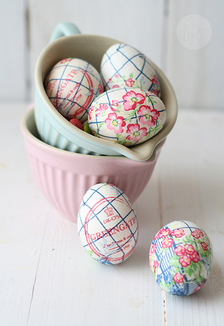 Happy Easter from Living Vintage - featuring 12 images that remind me of Easter.