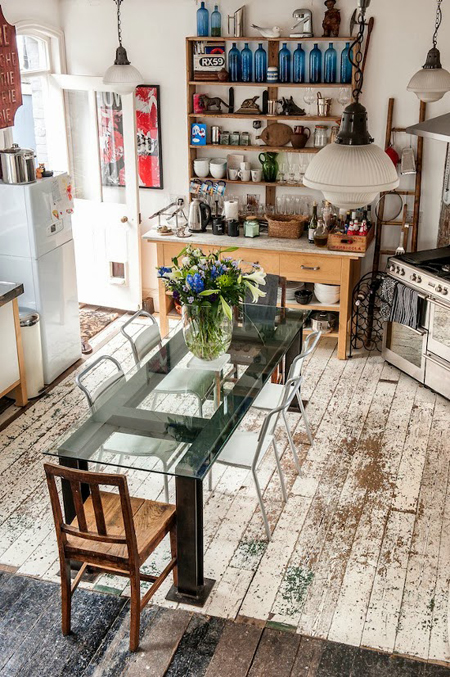 gorgeous weathered floors - Friday Favorites - Living Vintage