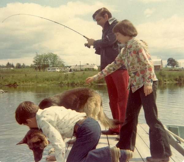 12 fascinating and amusing vintage fishing photos - Living Vintage