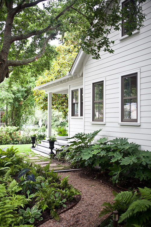 One Cool House:  Royall Avenue, Old Village - Living Vintage