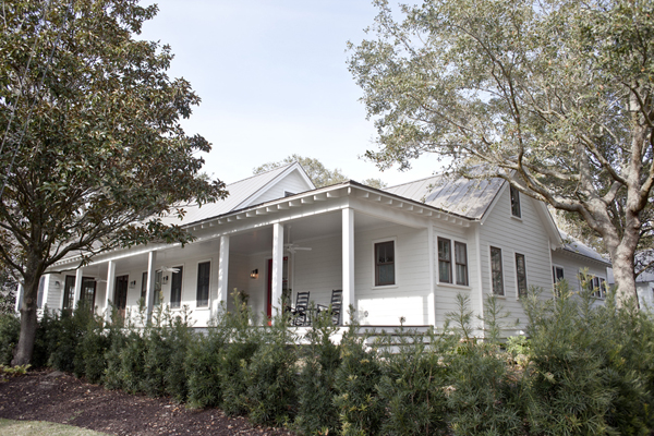 One Cool House:  Royall Avenue, Old Village - Living Vintage