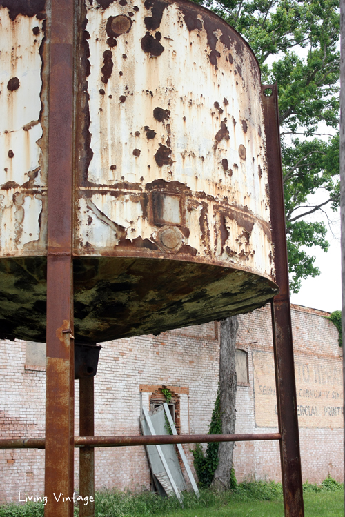 No News Here (The Abandoned Newspaper Building in Alto) - Living Vintage