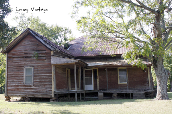 Abandoned Near Laneville, TX