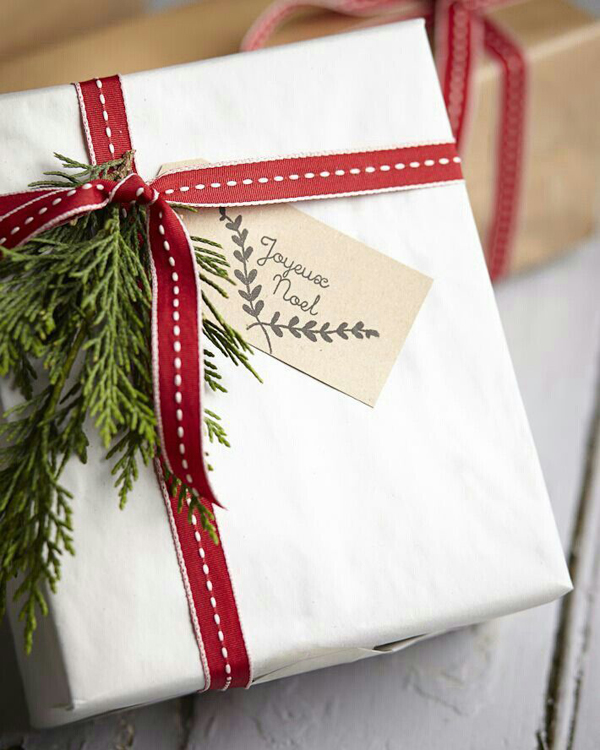 beautiful, simple wrapping - one of 8 picks for this week's Friday Favorites