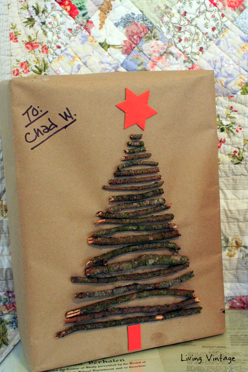 8 Holiday Gift Wrap Ideas using common brown craft paper and a glue gun!