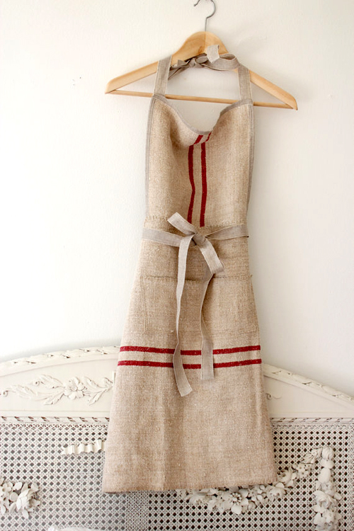 an apron made with antique hemp linen