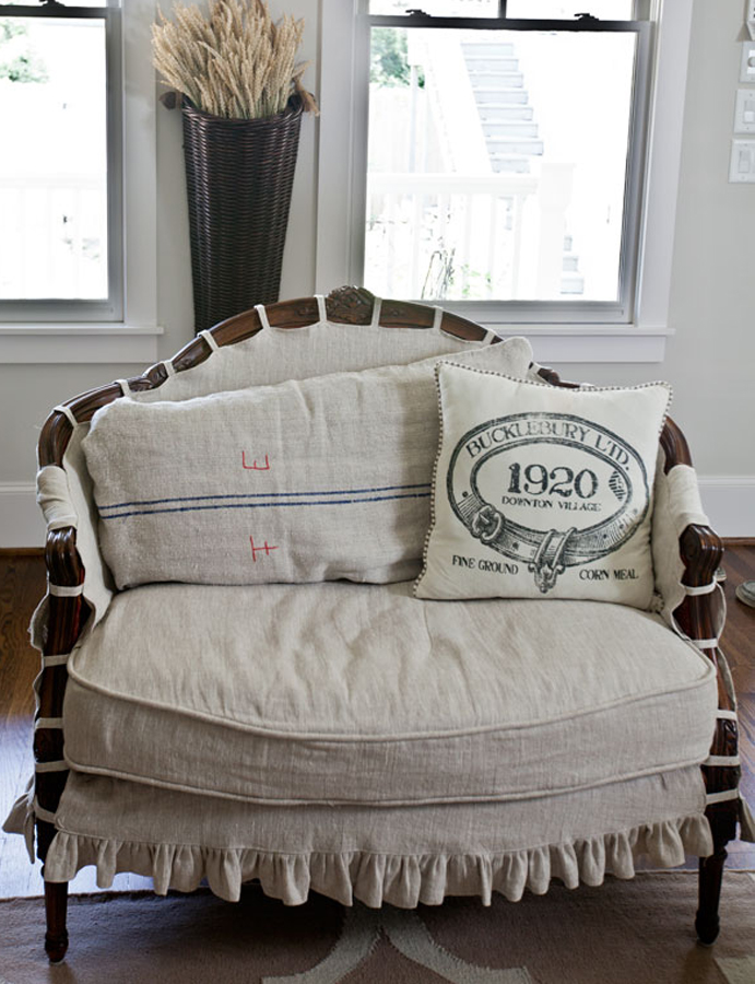 make a pillow or cover a settee using vintage linens