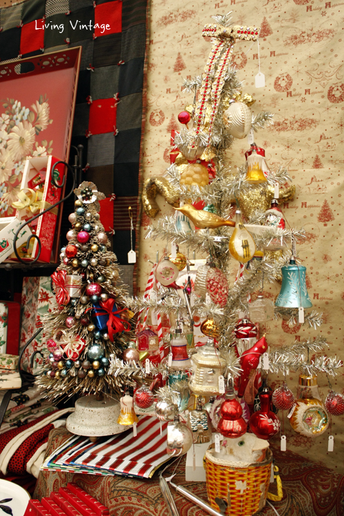 More Christmas collectibles spotted at Marburger Farm Antique Show