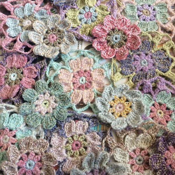 such pretty crocheted flowers, made with leftover yarn -- one of 8 picks for this week's Friday Favorites