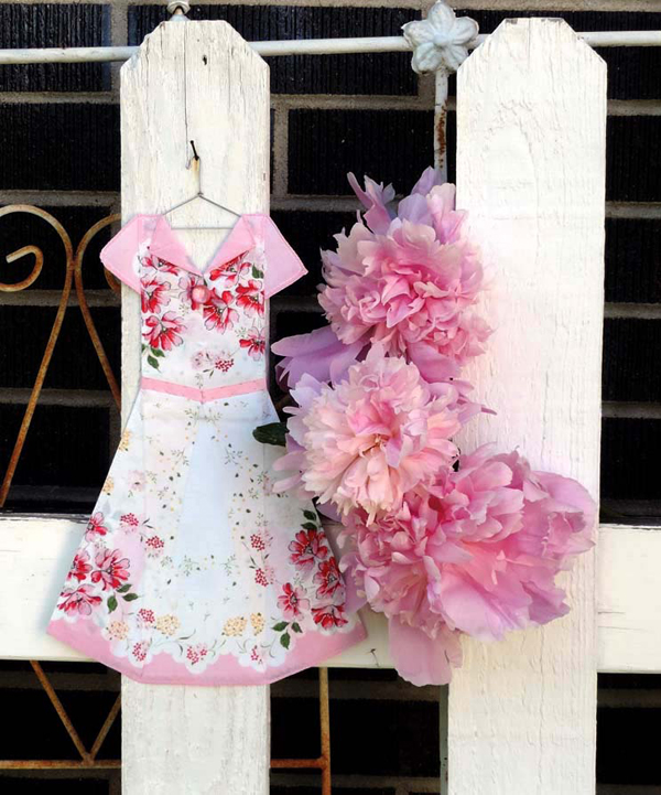 Enter to win this adorable miniature dress made with a vintage hanky! 