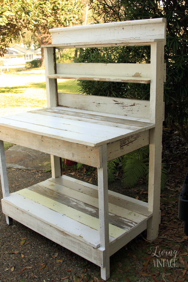 Reclaimed Trim Transformed Into a Potting Bench