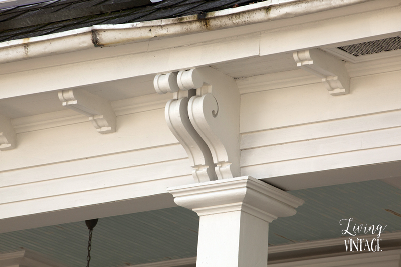 some of the beautiful corbels we spotted in New Orleans - hop over to Living Vintage to see more!