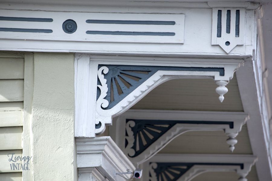 some of the beautiful corbels we spotted in New Orleans - hop over to Living Vintage to see more!