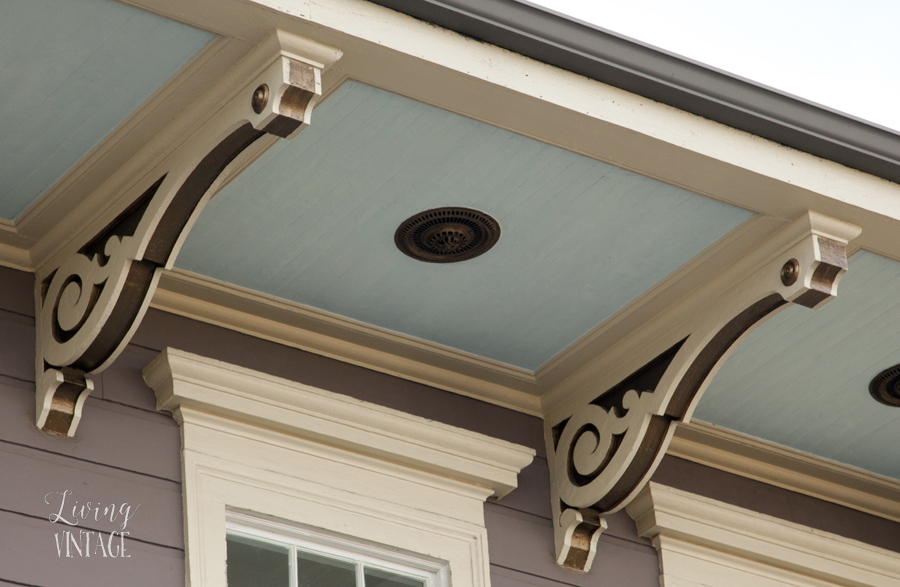 some of the beautiful corbels we spotted in New Orleans - hop over to Living Vintage to see more!