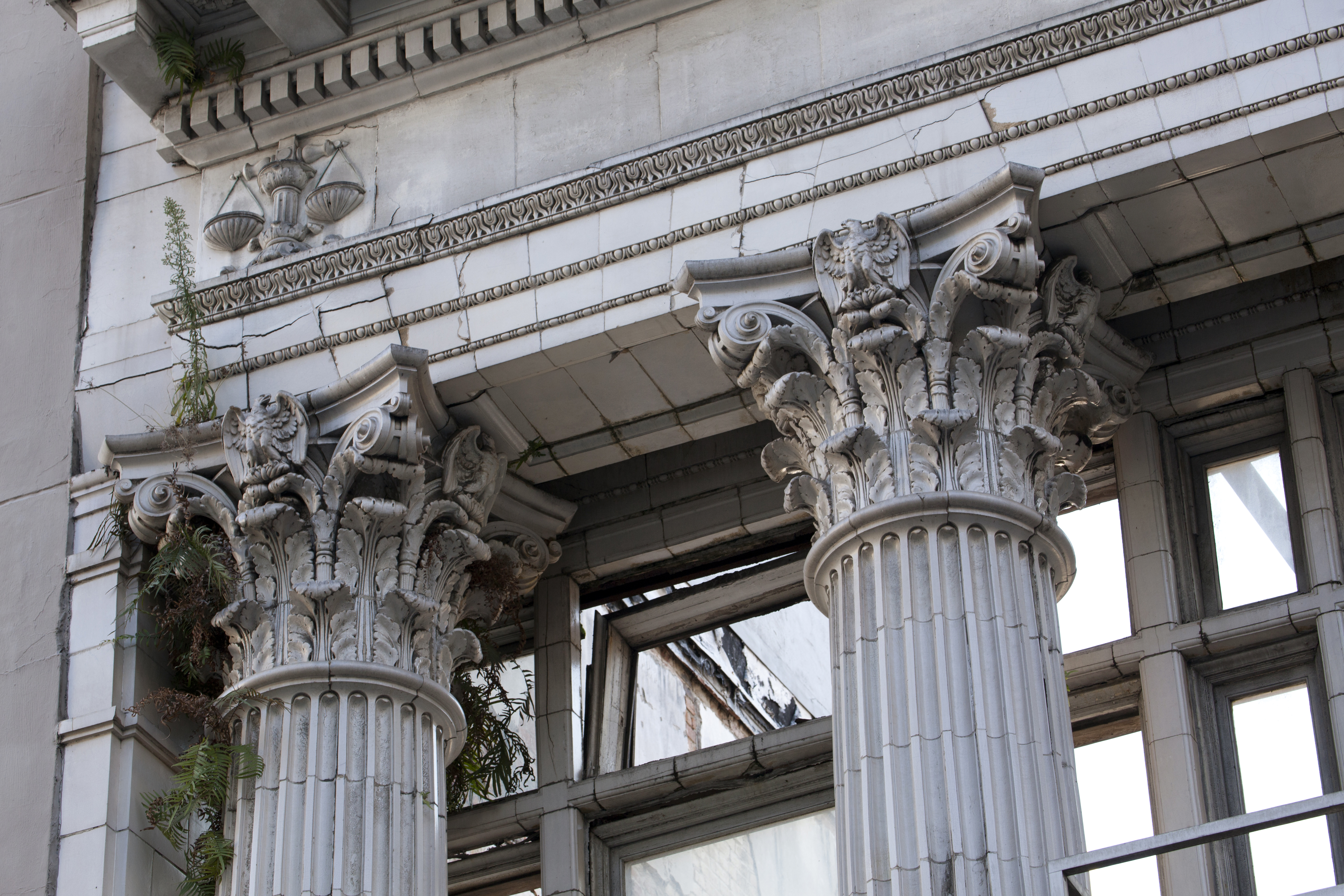 beautiful architectural detail in New Orleans