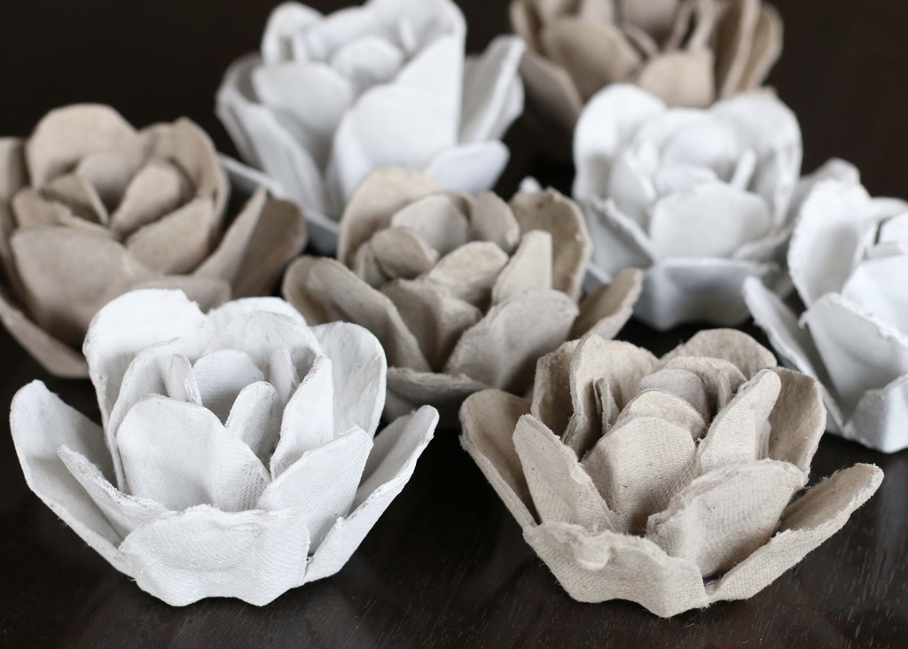 egg carton roses (with a tutorial) - 1 of 8 picks for this week's Friday Favorites