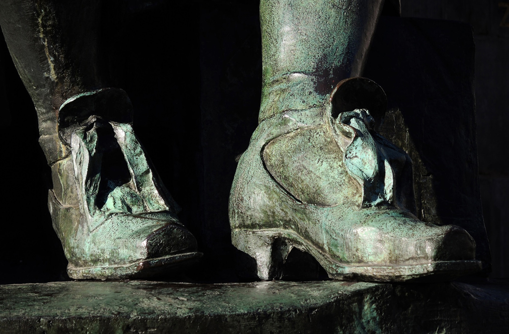 lovely verdigris shoes - 1 of 8 picks for this week's Friday Favorites