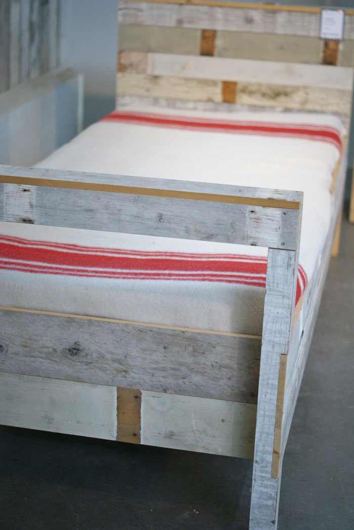 such a fun bed made with 2x4’s and shiplap - it's 1 of 8 picks for this week's Friday Favorites
