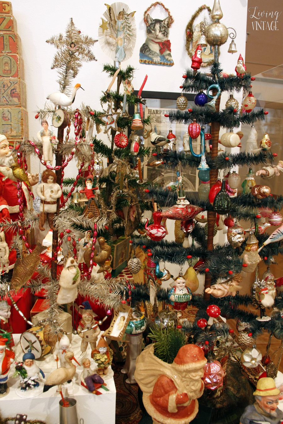 a pretty and elaborate display of an astounding Christmas collection