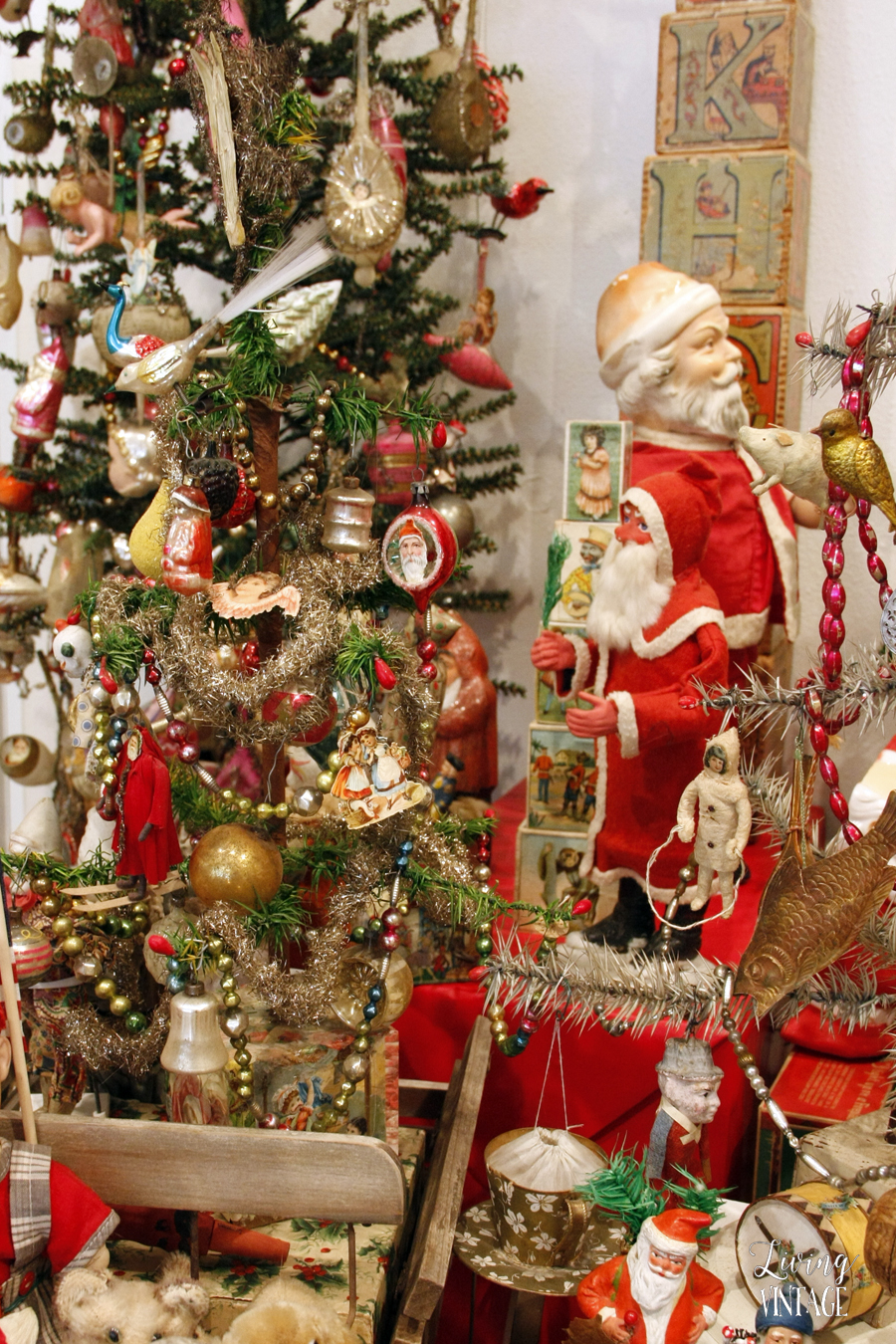 a pretty and elaborate display of an astounding Christmas collection