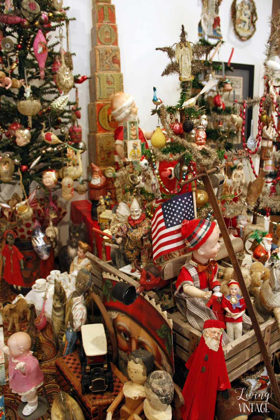 a pretty and elaborate display of an astounding Christmas collection