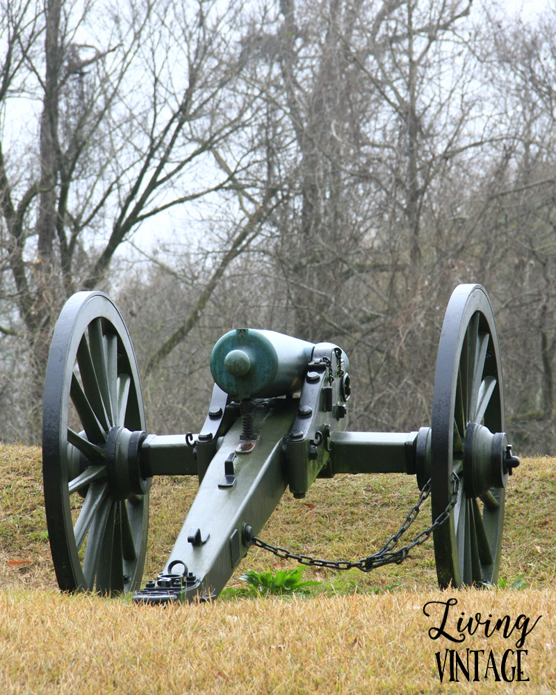 the Civil War battlefield in Vicksburg