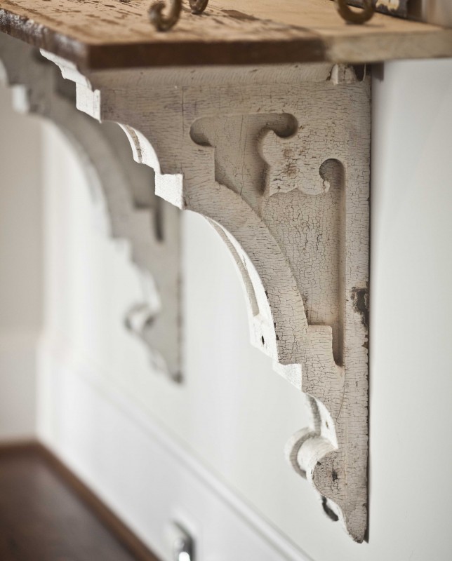 a gorgeous pair of corbels